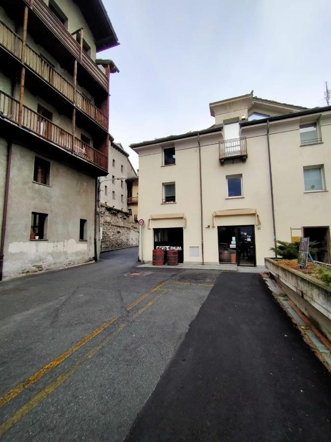 Vevey 5 By Hili Apartment Aosta Luaran gambar